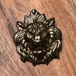 Vintage Gold Lion Scarf Clip Brooch